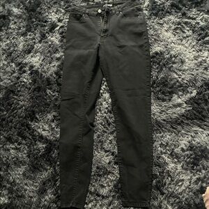 Fashion Nova Black Skinny Jeans